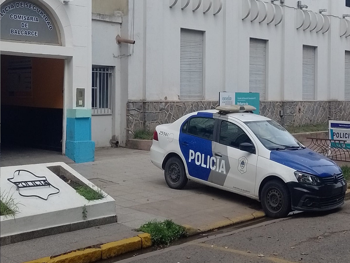 Destacamento de Napaleofú incorporó un móvil policial