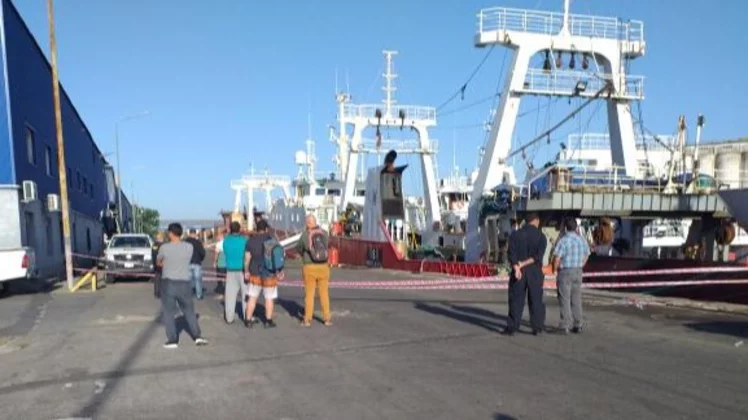 Tensión en el puerto de Mar del Plata por una amenaza de bomba en un buque pesquero