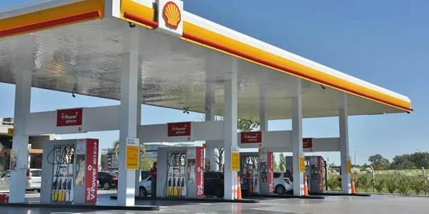 Renuevan acuerdo por combustibles con subas del 4% mensual hasta el 15 de agosto