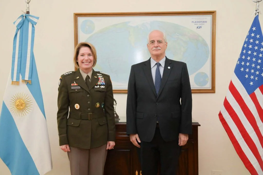 Cristina Fernández desmintió un desaire de la jefa del Comando Sur de EE.UU.