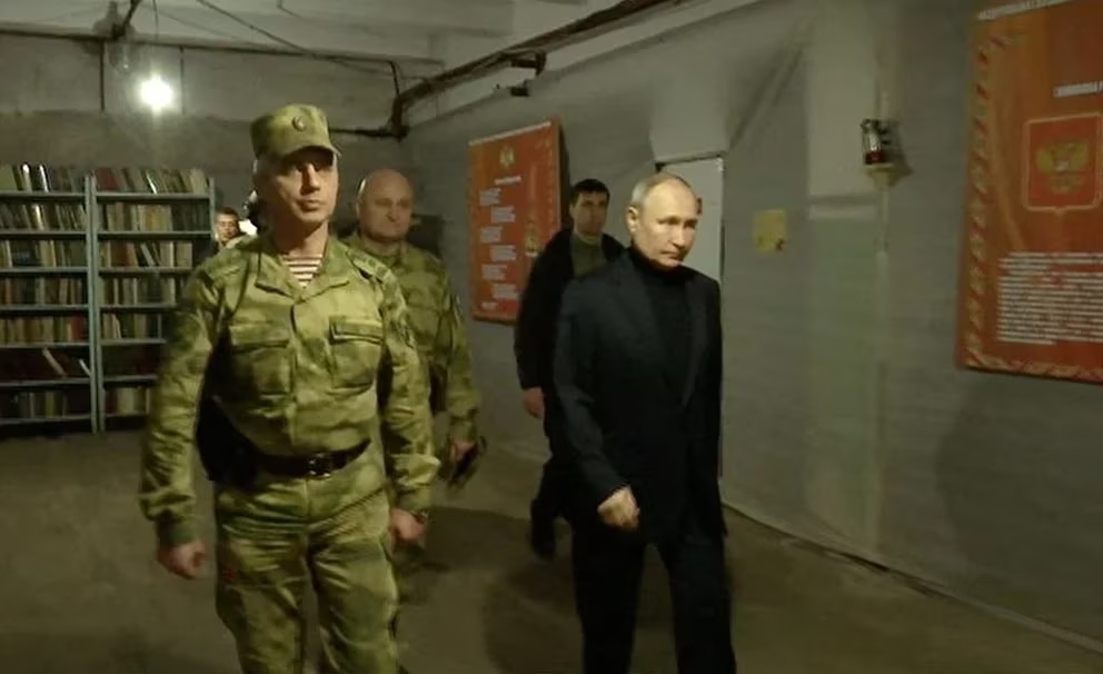 Ucrania respondió a la presencia de Putin en los territorios ocupados: “Es una gira del autor de asesinatos en masa para disfrutar de los crímenes”