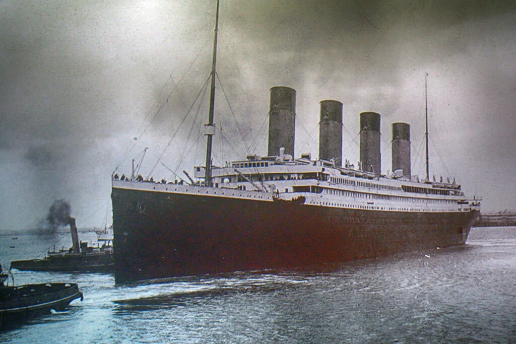 El hundimiento del Titanic o la isla de San Borondón explicados por la física