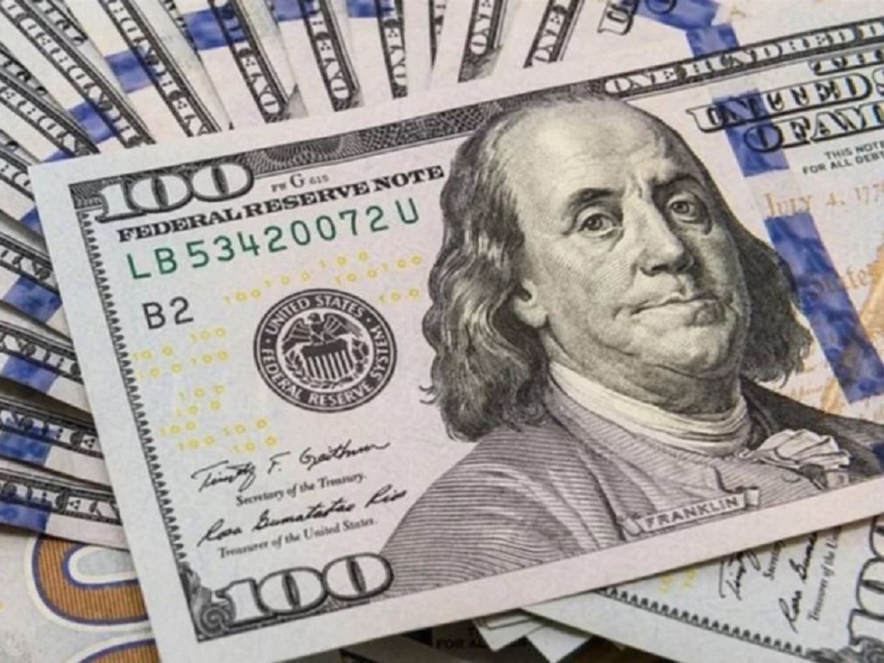 Fuerte caída del dólar blue en Balcarce: cerró a $732