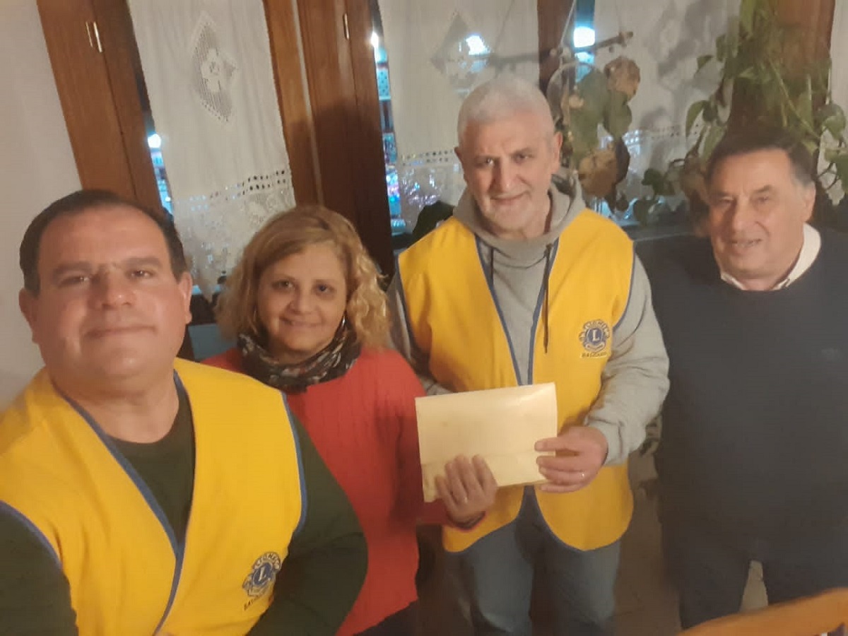 Donación de insumos por 200 mil pesos del Club de Leones al Taller Protegido