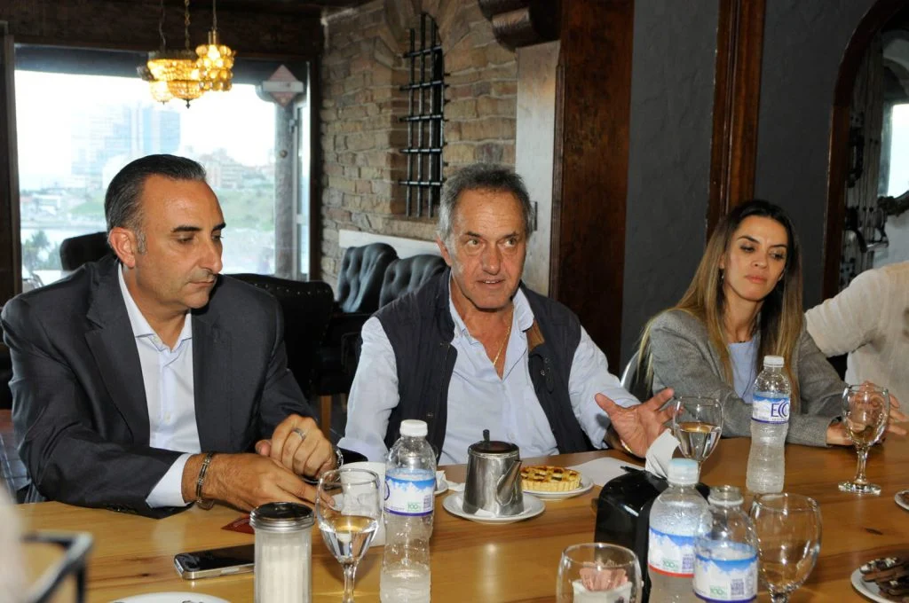 Scioli se reunió en Mar del Plata con empresarios del turismo