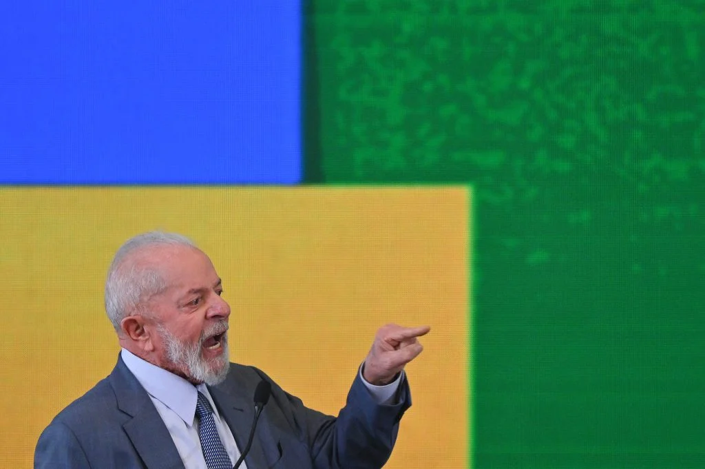 Milei reiteró que el intento de golpe en Bolivia fue “fraude” y cargó contra Lula