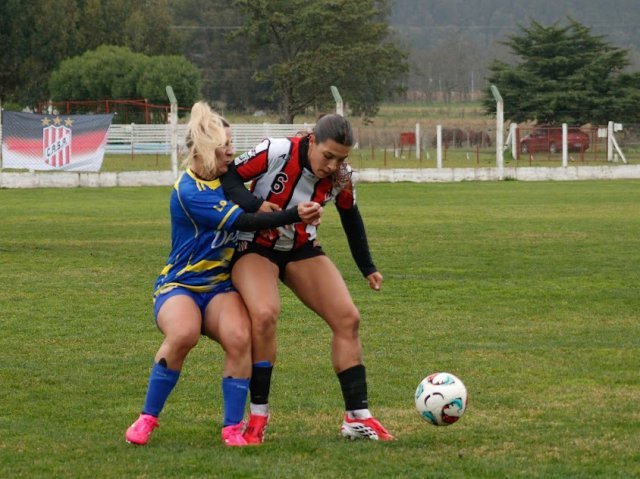 Femenino fecha ocho