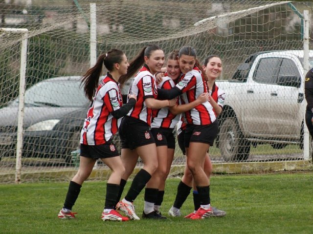 Femenino fecha ocho