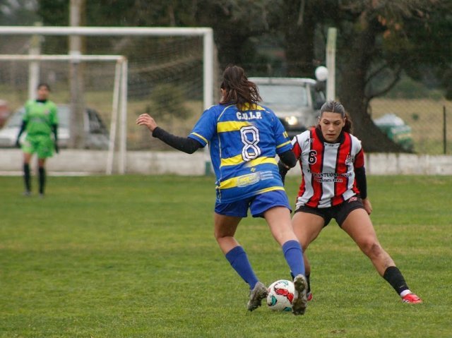Femenino fecha ocho