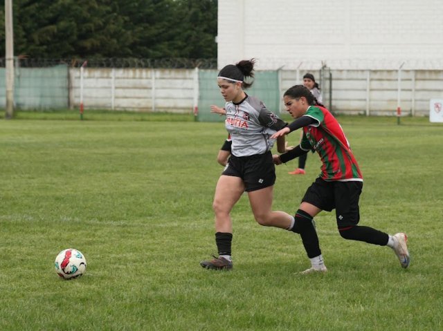 Femenino: fecha uno clausura
