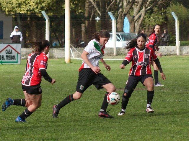 FEMENINO SEMI APERTURA